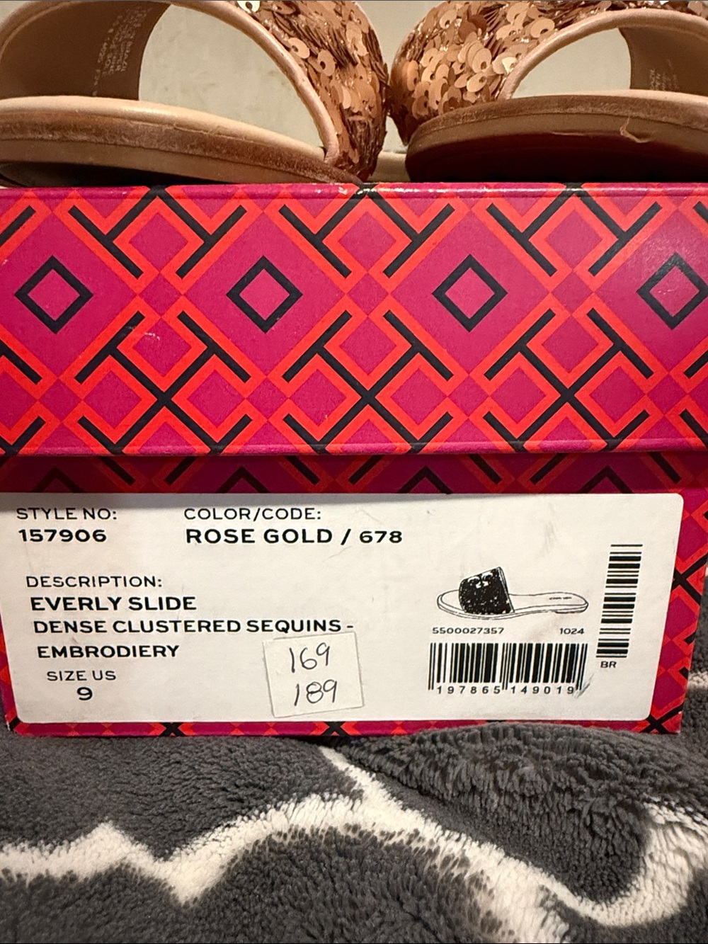 Tory Burch Everly Slide in Rose Gold Sequins